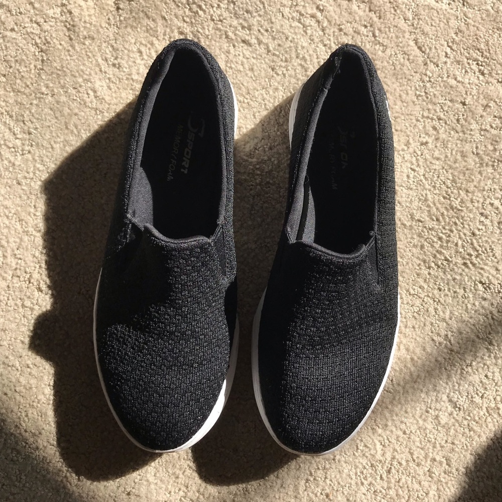 BLACK SLIP ON SHOES